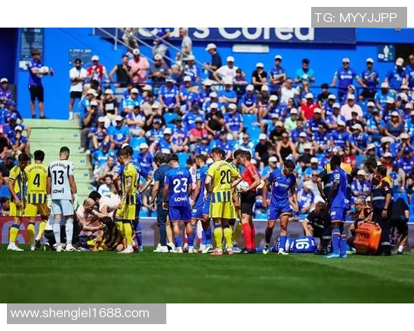 马竞逆袭巴萨皇马领跑积分榜,劲敌称王权力交替瞬间