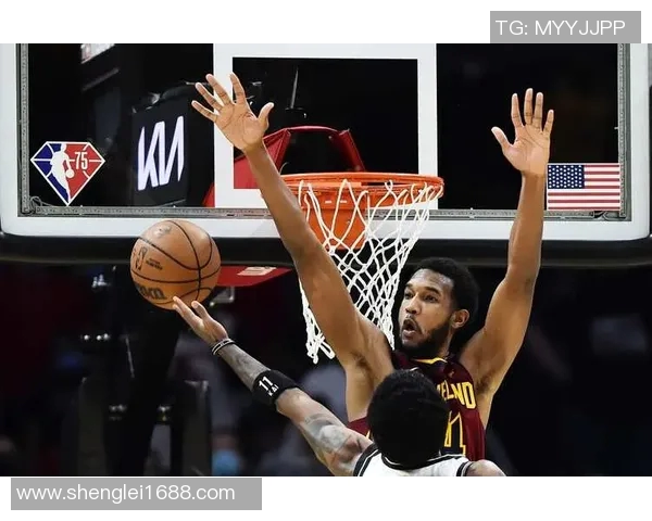 骑士外线表现出色,积极备战季后赛关键战役 骑士外线表现出色,积极备战季后赛关键战役