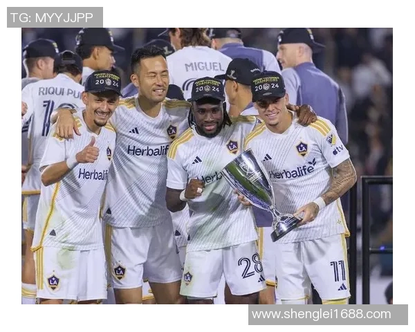 纽约城与温哥华白帽的激烈对决谁能在赛场上笑到最后