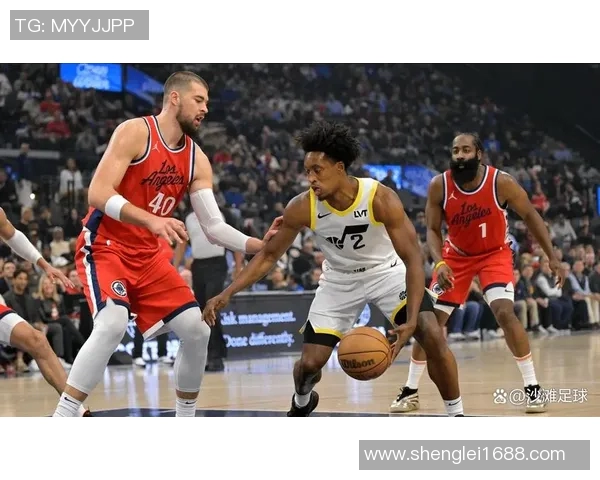 快船与爵士第六场激战回顾球员表现与战术分析全景呈现